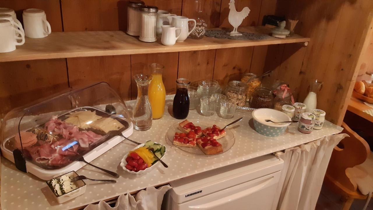 Bed & Breakfast Dolomiti Bey Haus Pinter Assling Exterior foto