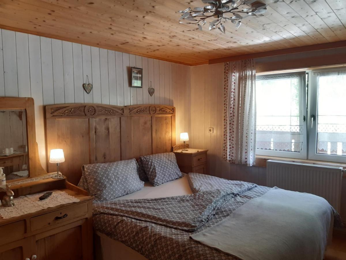 Bed & Breakfast Dolomiti Bey Haus Pinter Assling Exterior foto